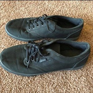 Women’s Vans Size 8